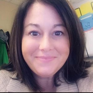 Meet your Posher, Christy